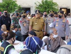 Gubernur Arinal Dampingi Kapolri Tinjau Vaksinasi di Lampung