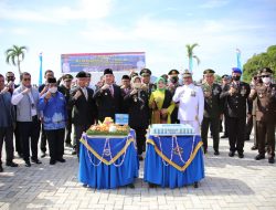 Wakil Gubernur Lampung Hadiri Upacara HUT TNI AL Ke-77 di Mako Lanal Lampung Caligi