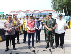 Gubernur Lampung Bersama Menhub, Kapolri dan Panglima TNI Pantau Arus Mudik Di Pelabuhan Bakauheni