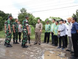 Sempat Viral, Gubernur Lampung Turun Langsung Lihat Kondisi Jalan di Rumbia Yang Rencana Akan Dikunjungi Presiden Jokowi