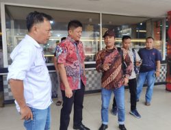 Bupati OKU Timur Siap Ikut Serta Lomba Burung Kicau Mania Lampung Berjaya Cup
