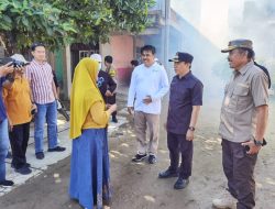 Pj. Bupati Pringsewu Marindo Bersama Sekda dan Masyarakat Gotong Royong Cegah DBD