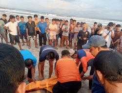 Tenggelam Saat Berenang di Pantai Mandiri Pesisir Barat, Pelajar Asal Indralaya Ditemukan Tim SAR Gabungan Meninggal Dunia