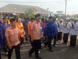 Jadi yang Pertama, Adi Erlansyah dan Hisbullah Huda Resmi Mendaftar ke KPU Pringsewu