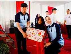 Pj. Bupati Pringsewu Marindo Pastikan Semua Anak di Kalangan Tidak Mampu Tetap Sekolah