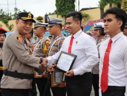 Polres Tanggamus Gelar Penyerahan dan Pemberian Penghargaan kepada Personel Berprestasi