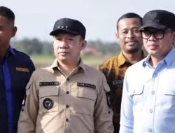 Dorong Swasembada Pangan Nasional, Wamendagri Bima Arya Didampingi Pj. Bupati Marindo Tinjau Irigasi di Pringsewu