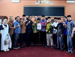 Tim P3KN DOB Kabupaten Lampung Pesisir Serahkan Berkas Pemekaran ke DPRD Kabupaten Pesawaran