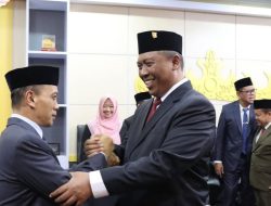 I Komang Koheri Melantik Rusmadi Sebagai Pejabat Sekda Lampung Tengah