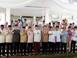 Kompak, Pejabat Eselon II Pemprov Lampung Hadiri Open House Dirumah Dinas Gubernur Rahmat Mirzani Djausal
