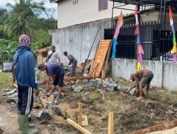 Wujudkan Lingkungan Aman, Satgas TMMD Kodim 0422/Lampung Barat Bangun Pos Kamling di Pekon Pemerihan