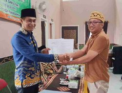 Wujudkan Impian Almarhum Kakek, Dedi Owner Percetakan M-Print Tanggamus Wakafkan Tanah Untuk Pemakaman
